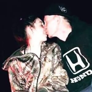 Meet your Posher, Kenneth